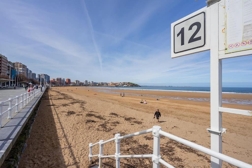 Apartament Escalera 12